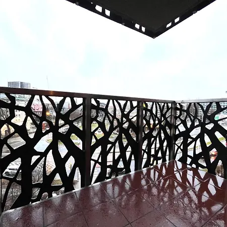 Jagielly ~ Self Check-in 24h ~ Parking & Lift Breslavia